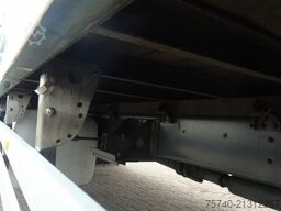 DAF CF 65.220 + LIFT