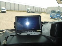 Iveco Stralis 360 + THERMO KING T600R + EURO 6 + 3T LIFT