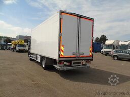 DAF CF 220 + CARRIER + EURO 6 + LIFT