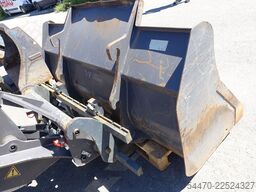 HITACHI ZW75-6C