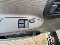 NISSAN NT500 56.15 Koffer mit LBW*Ahk*nur 34.800 km *