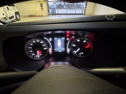 IVECO Daily 50C18 Kastenwagen *Navi*Ahk**