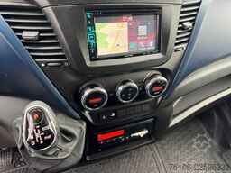 IVECO Daily 72C18 Hi Matic Koffer mit Ladebordwand