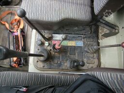 UNIMOG Unimog U1250 mit Kran