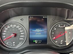 Mercedes-Benz T 180 AUT Fernlichtass. Kam. KeyLess KlimaA LED