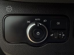 MERCEDES-BENZ Sprinter 311 Cdi 9Sitze Rollstuhllift Klima Navi