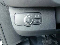 MERCEDES-BENZ SPRINTER 319 CDI STANDARD, IEBETüR