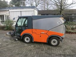 HAKO Citymaster 2000