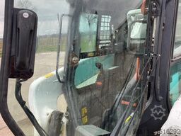 Bobcat T76