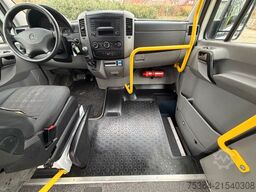 MERCEDES-BENZ Sprinter 313 BlueTEC 9Sitze+Rollstuhllift Klima