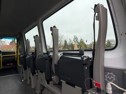 MERCEDES-BENZ Sprinter 313 BlueTEC 9Sitze+Rollstuhllift Klima
