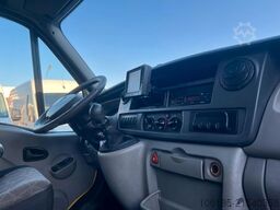 RENAULT Master 2,5 dCI Koffer*Hebebühne*Tüv-2027*