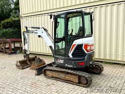BOBCAT E26 / 2021 BJ / 2 x Löffel / 1.375 H