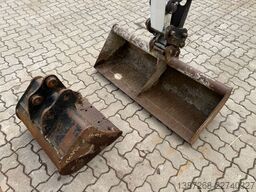 BOBCAT E26 / 2021 BJ / 2 x Löffel / 1.375 H