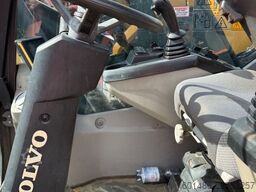 VOLVO EW 180 E