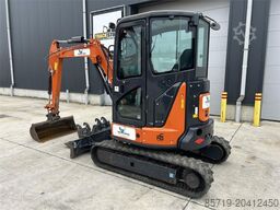 Hitachi ZX33U-6 (7789)