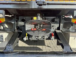 MAN TGS 35.510 8X4H BL BAKWAGEN +HMF 7020 K7 KRAAN/...