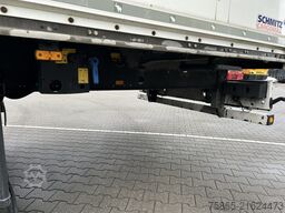 Schmitz Cargobull SCB S3B / Box / BPW Drum / NL Trailer
