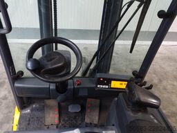 Jungheinrich EFG320