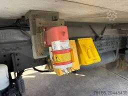 MERCEDES-BENZ ANTOS 2540 L Kühlkoffer 8,2 m LBW 2 T+Anhänger