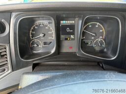 MERCEDES-BENZ 2540 LL 6x2/4 Kühlkoffer 8.2m LBW 2,5t  Carrier
