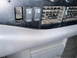 Volkswagen LT 35 TDI +  WHM25 PAUS ladderlift(25m)