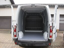 Opel Movano 2,3 D L2H2 Schwingsitz 270° Türen