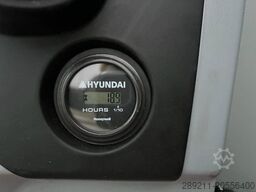 Hyundai R 210 (New / Non CE Certified)