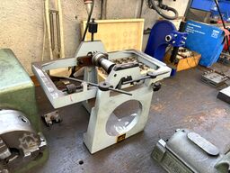 Workbench heavy-duty shelving