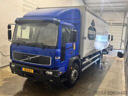 Volvo FL220 19t BACHE