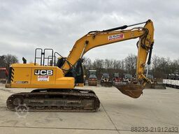 JCB 220X-LC