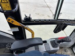 JCB 220X-LC