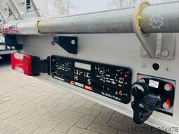 IVECO Maschinentransporter Arbeitsbühnentransporter