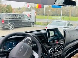 IVECO Maschinentransporter Arbeitsbühnentransporter