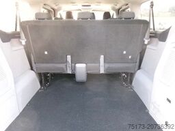 FORD Transit Custom 320L2 Limited Kombi AT AHK 2xSTür