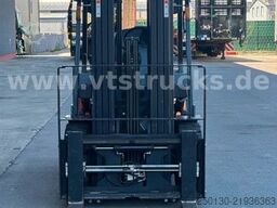 DOOSAN D30 GP / 34kW / Seitenhub /4,71m Hub./ken