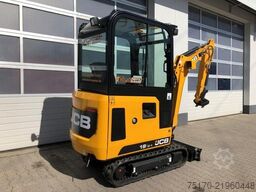 JCB 19C-1 / 10h 2023 / Löffelpaket / Schnellwechsler