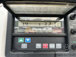 System Trailers - VeDeCar / Carrier Vector 1550 / Frigo / APK T...