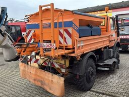 Mercedes-Benz Unimog U1650