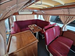 MERCEDES-BENZ Vorgänger Sprinter O 319 Samba mit Faltdach AC