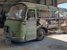 SETRA Kässbohrer Setra S 11