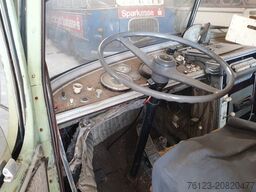 SETRA Kässbohrer Setra S 11