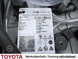 Toyota SWE 120 L /Akku neu!