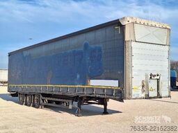 Schmitz Cargobull Curtainsider Mega