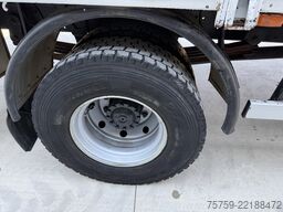 Iveco Eurocargo 150E18 Pritsche+Kran Amco Veba