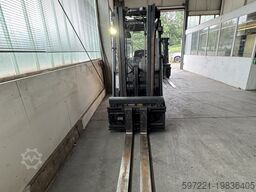 Linde H18T-01 Triplexmast Zinkenverstellgerät