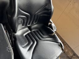 Linde H18T-01 Triplexmast Zinkenverstellgerät