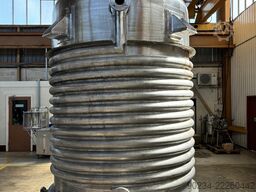 FABRICATION TECHNOLOGY 5,957 Litre
