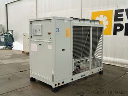 New AIRCOOLED chiller Climaveneta NR N LN CA 0262P 70.25 kW/73.12 kW