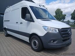 Mercedes-Benz Sprinter III FWD 215 CDI FRISCHEDIENST 0°NEU RFK A
